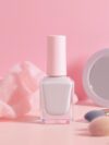 柔和粉嫩指甲油